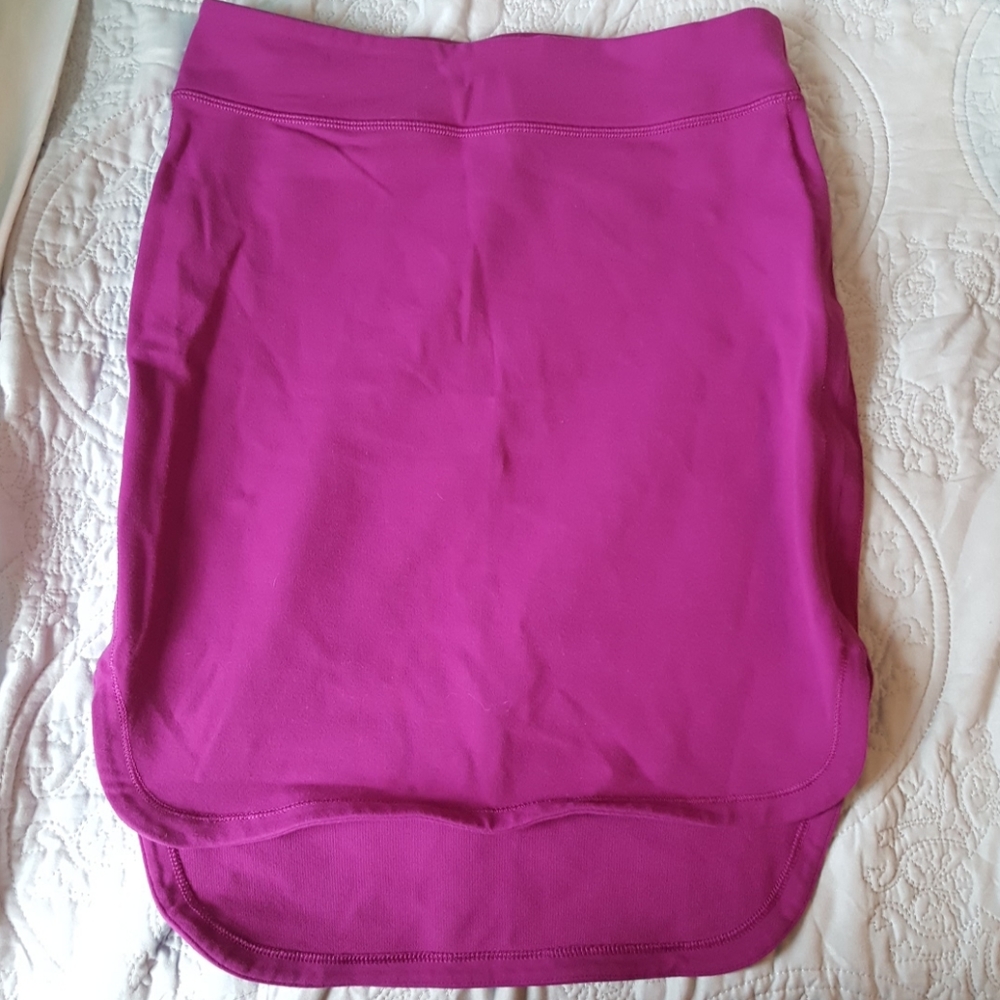 Lululemon City Skirt Hi Low- Size 4